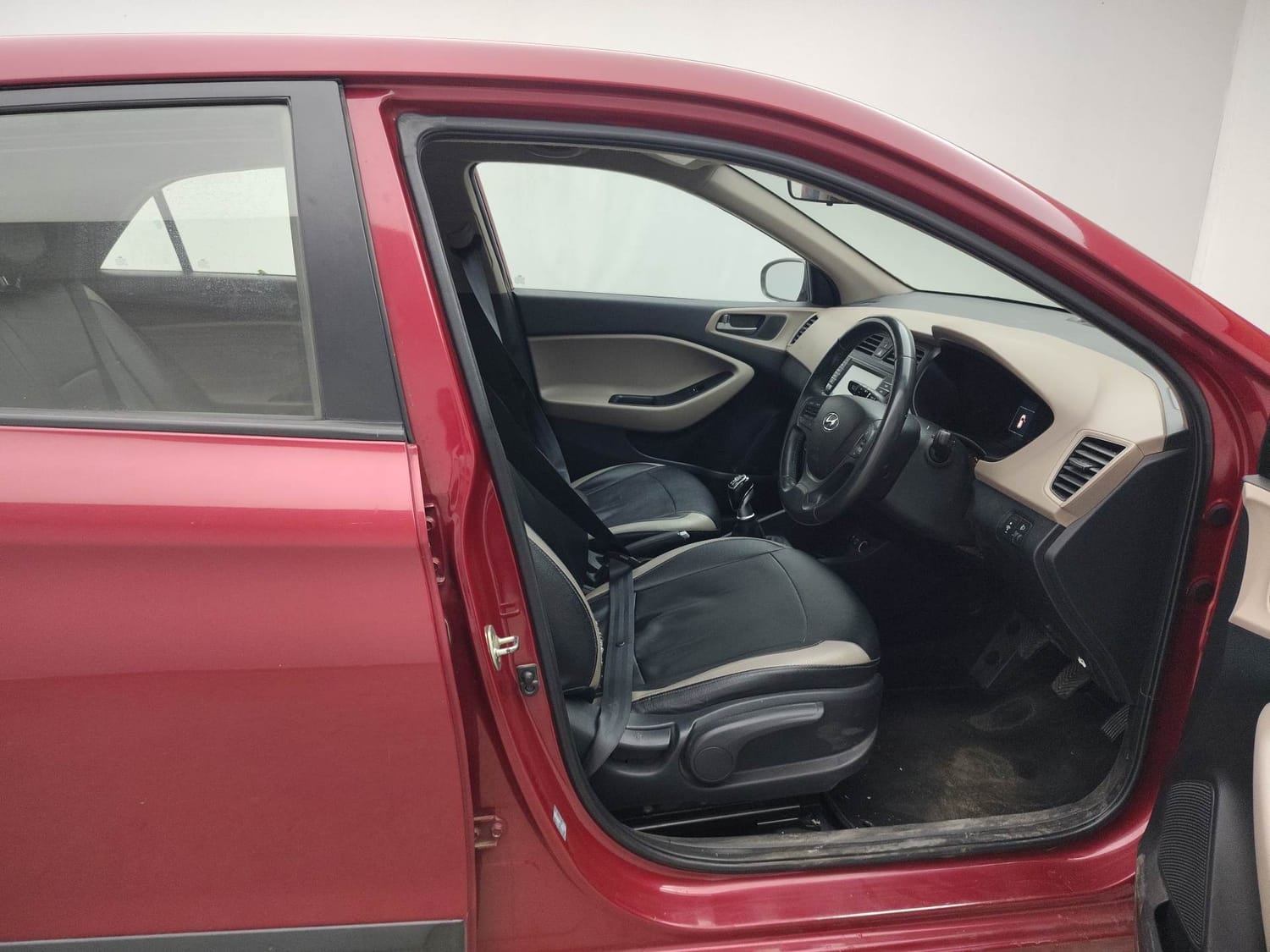 Elite i20 image 17 Elite i20 image 17