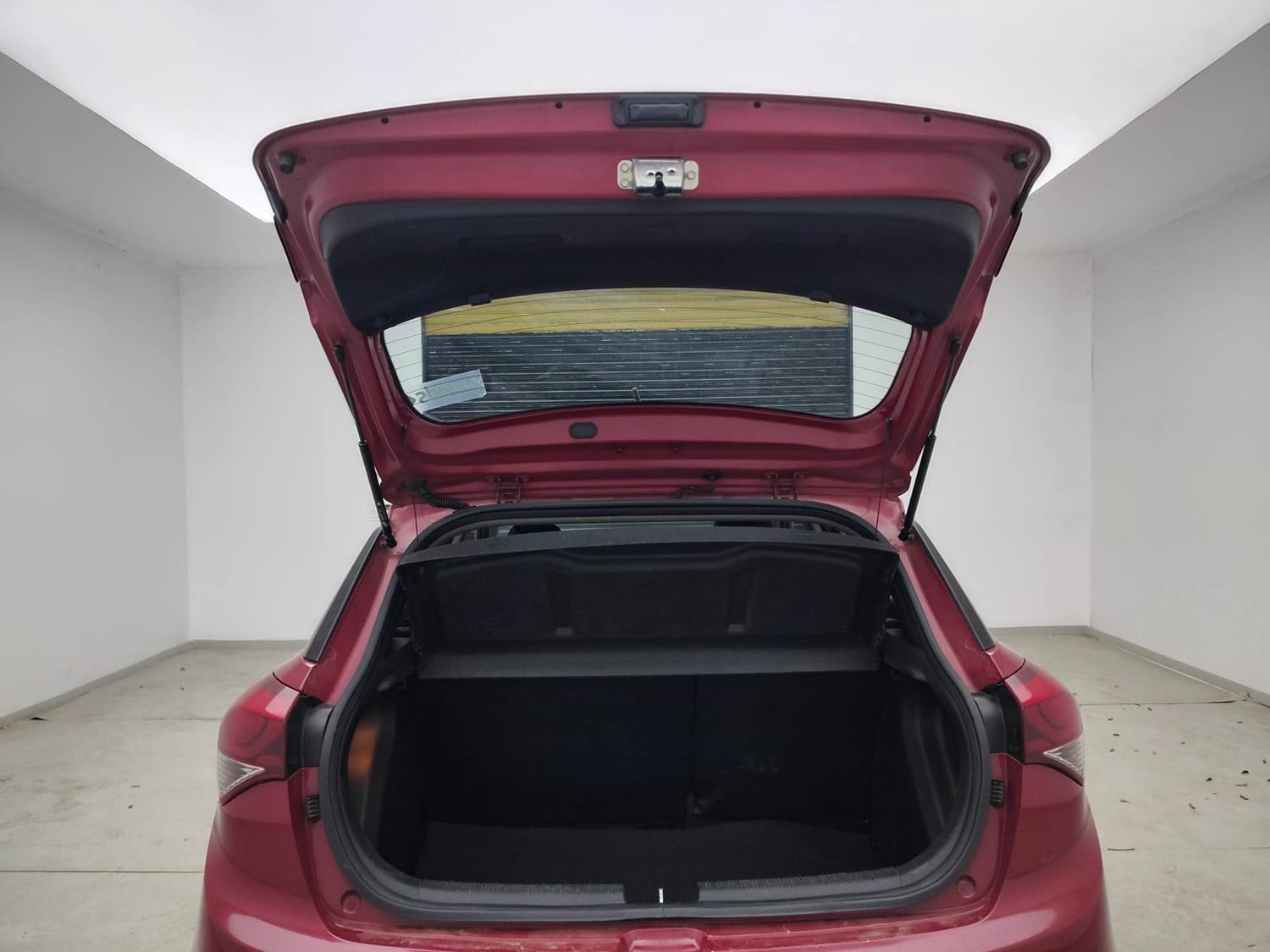 Elite i20 image 24 Elite i20 image 24