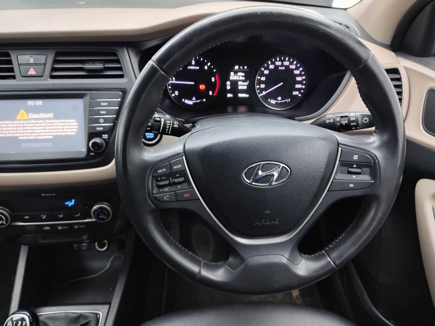 Elite i20 image 14 Elite i20 image 14