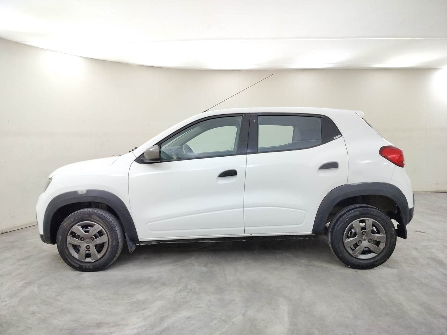 Kwid image 2 Kwid image 2