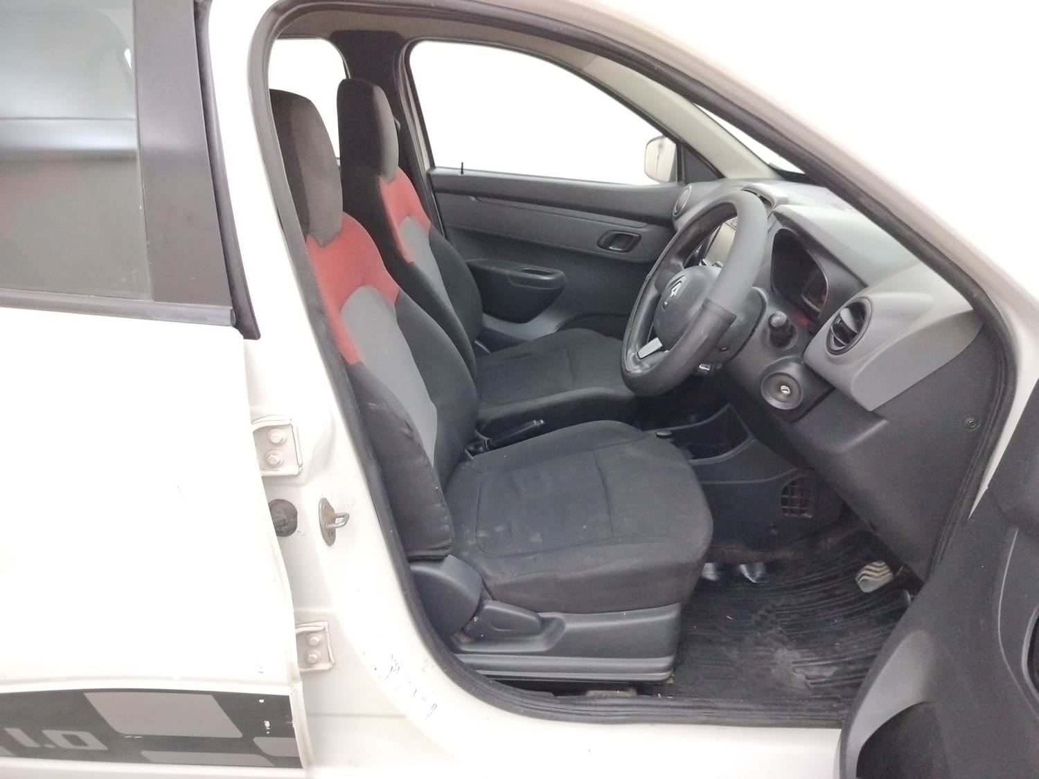 Kwid image 17 Kwid image 17