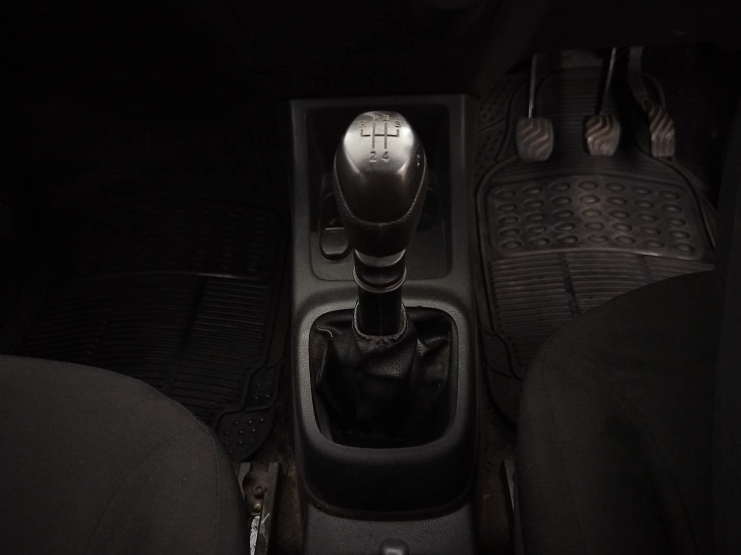 Kwid image 16 Kwid image 16