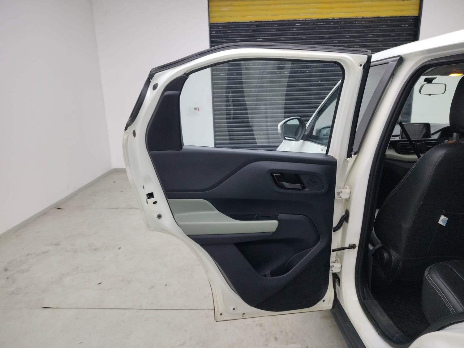 Punch image 22 Punch image 22