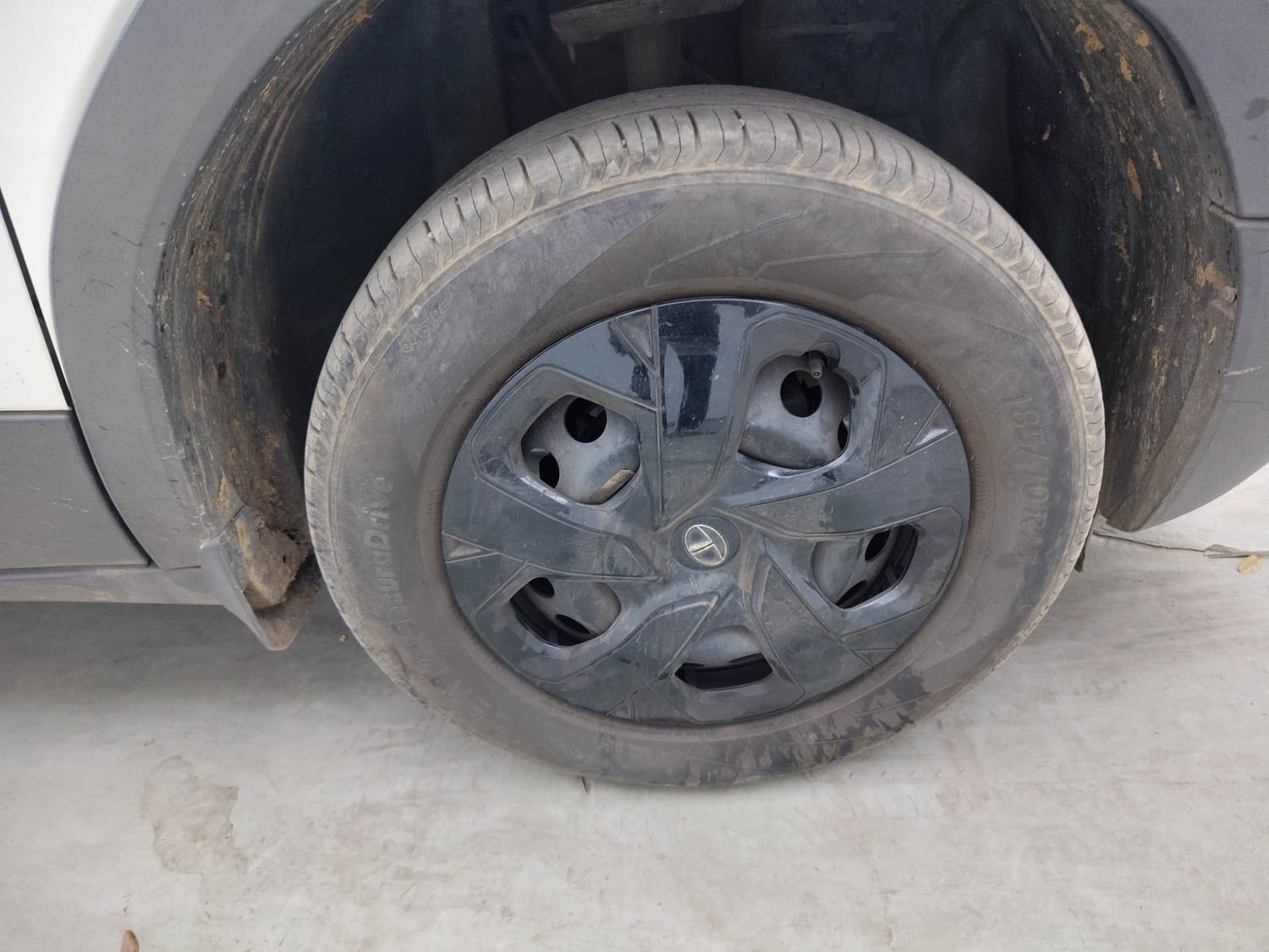 Punch image 32 Punch image 32