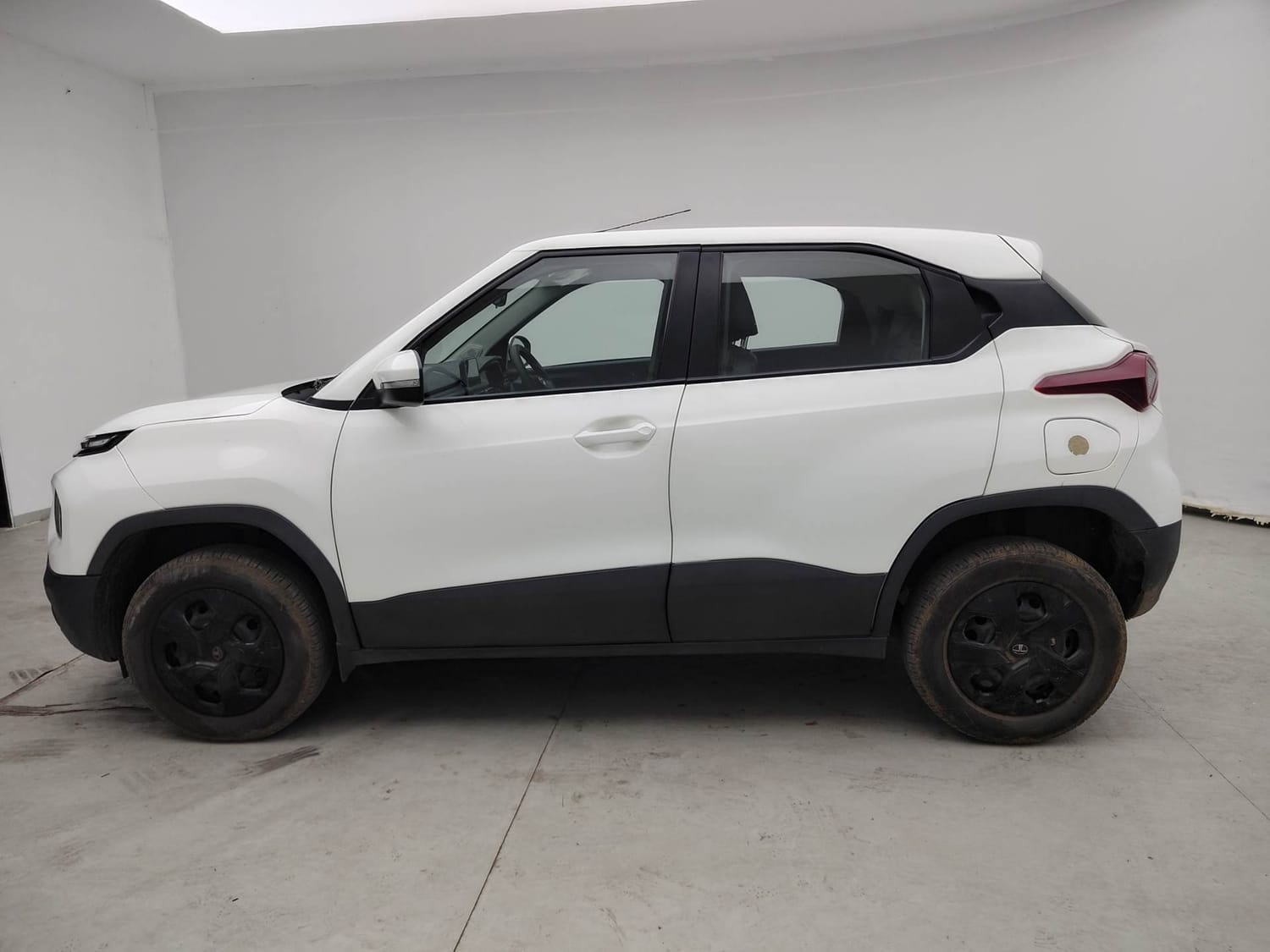 Punch image 2 Punch image 2