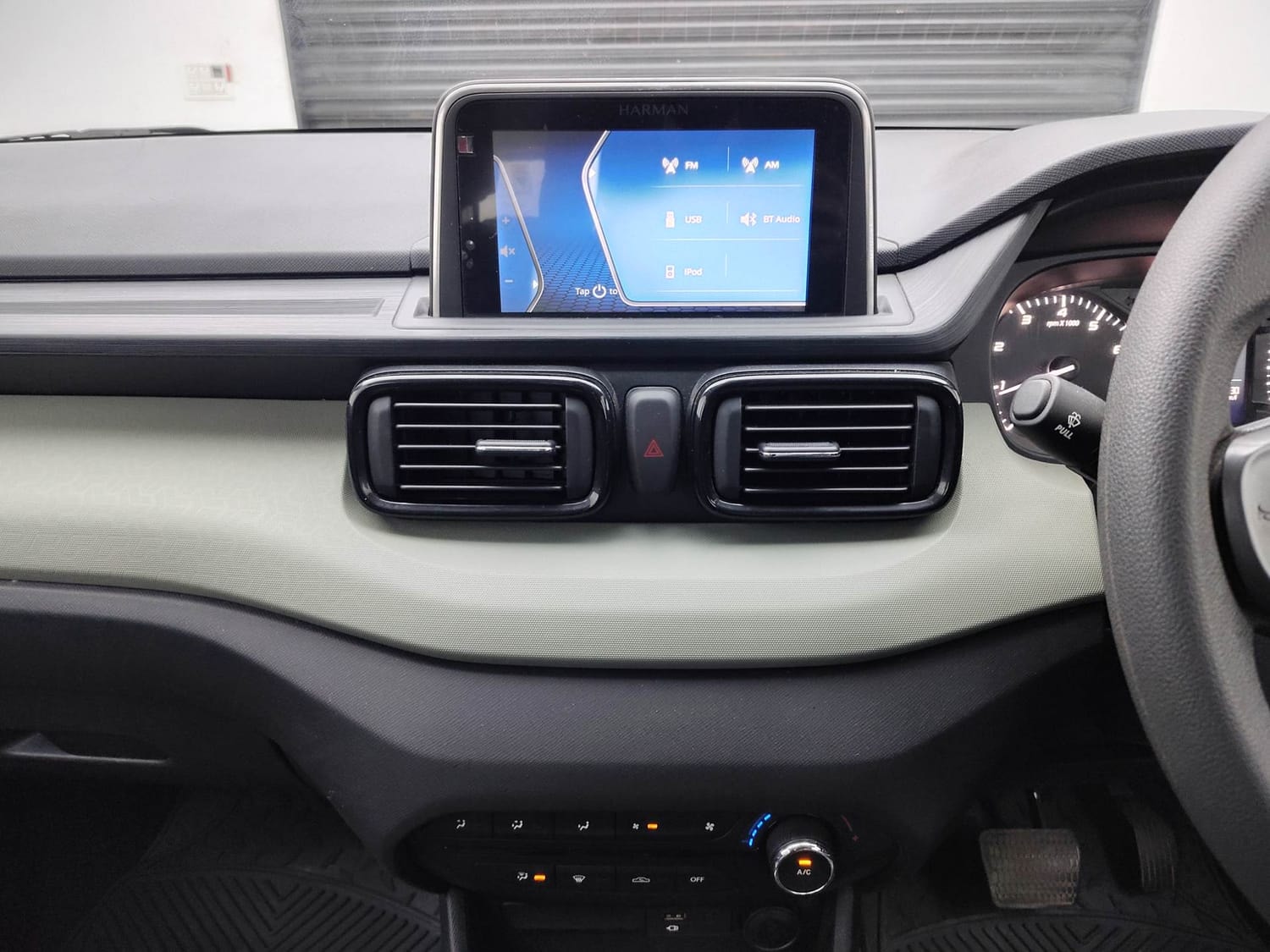 Punch image 13 Punch image 13