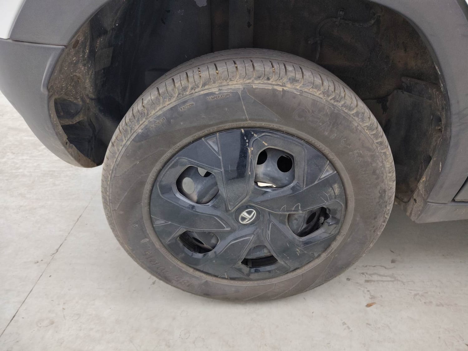 Punch image 33 Punch image 33