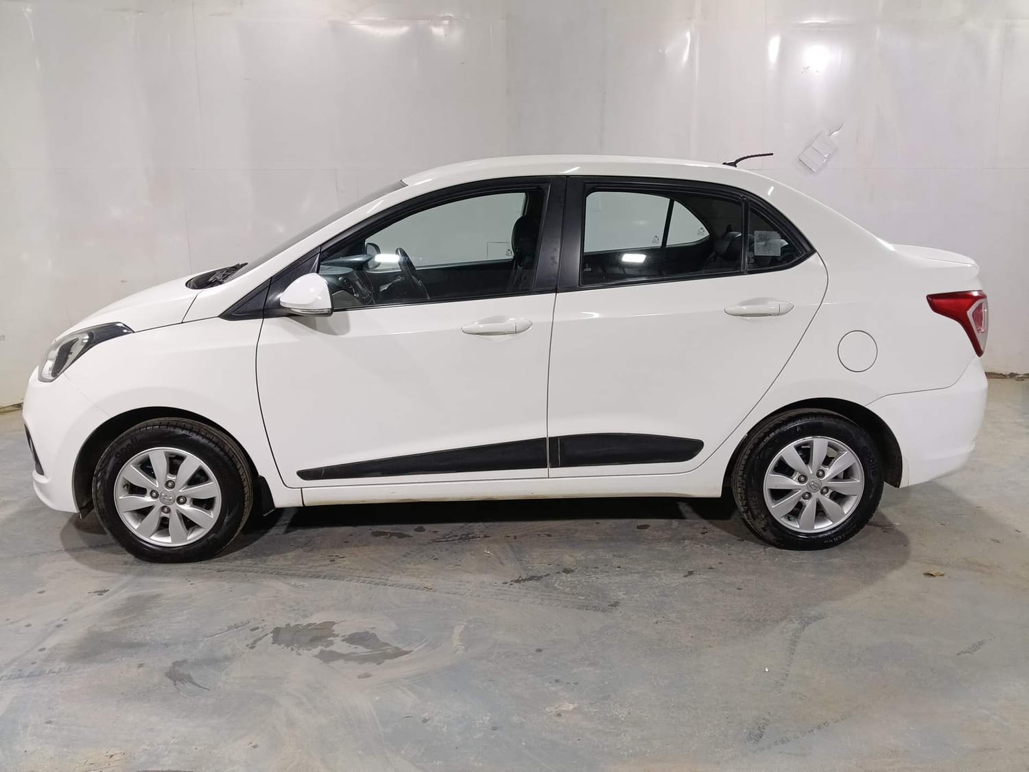 Used 2016 Hyundai Xcent Used 2016 Hyundai Xcent