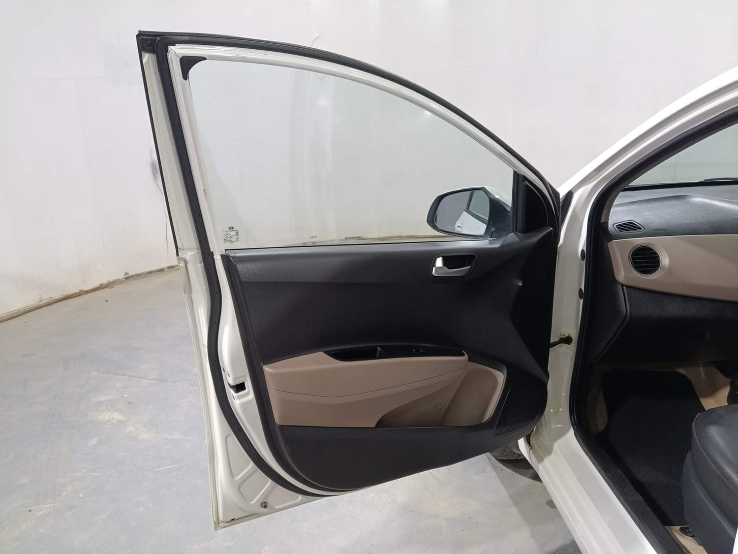 Used 2016 Hyundai Xcent Used 2016 Hyundai Xcent