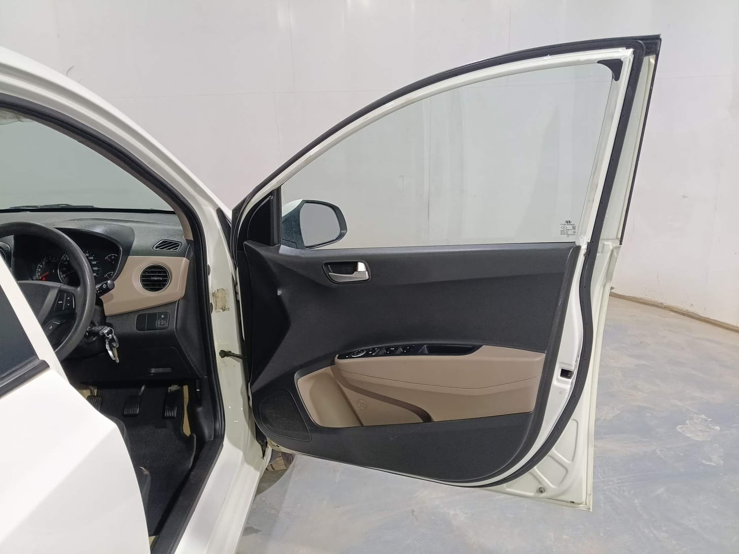 Used 2016 Hyundai Xcent Used 2016 Hyundai Xcent