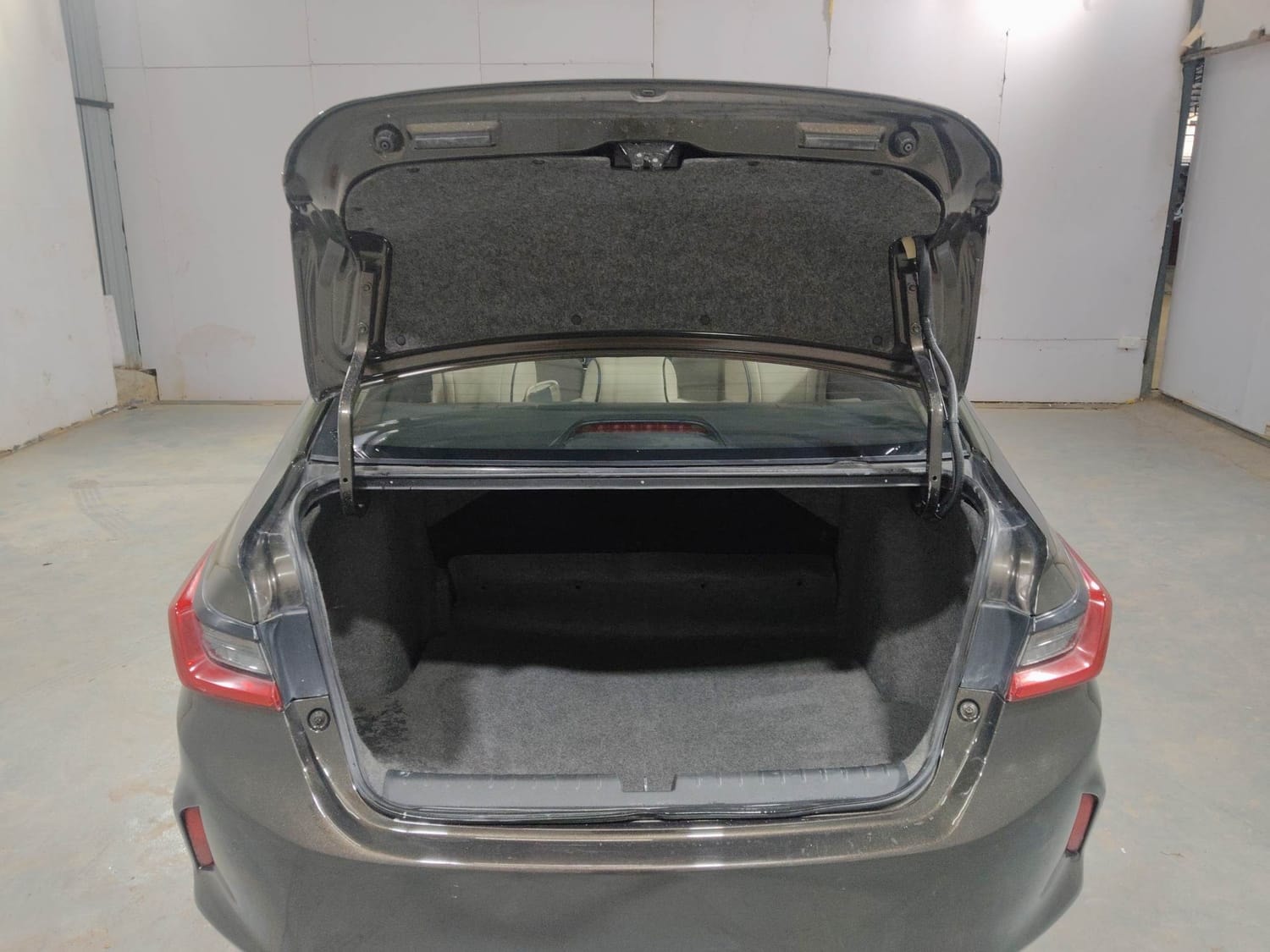 City image 24 City image 24