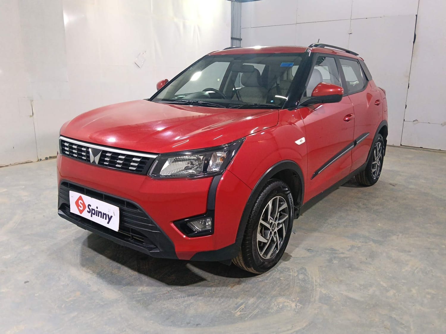 XUV300 image 1 XUV300 image 1