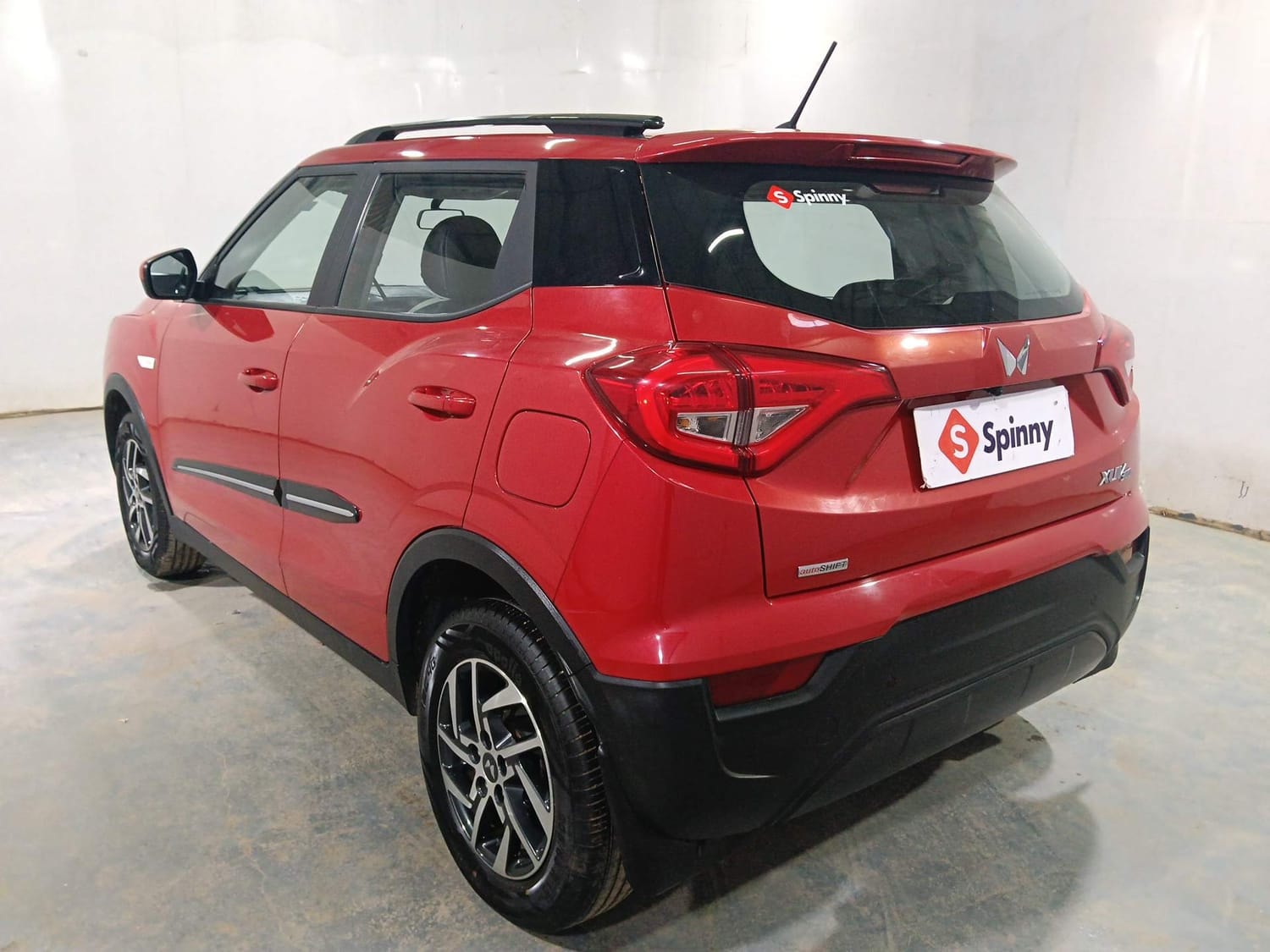 XUV300 image 3 XUV300 image 3