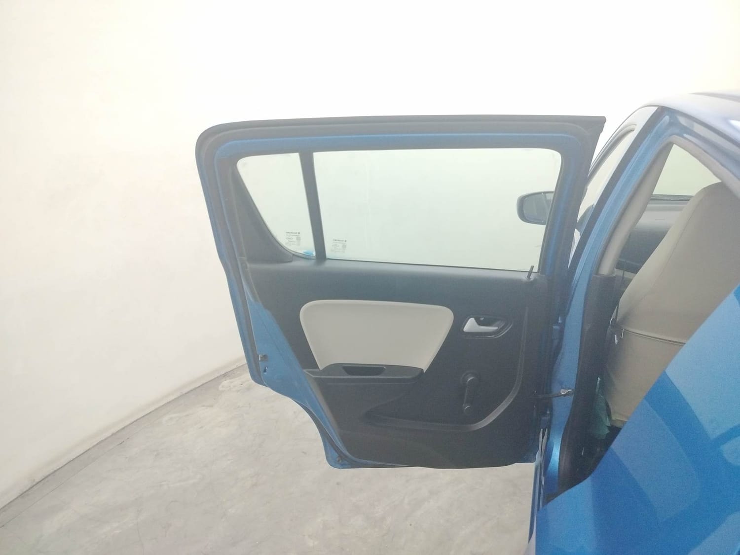 Alto 800 image 22 Alto 800 image 22