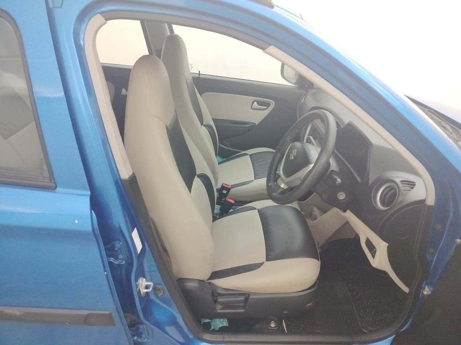 Alto 800 image 17 Alto 800 image 17