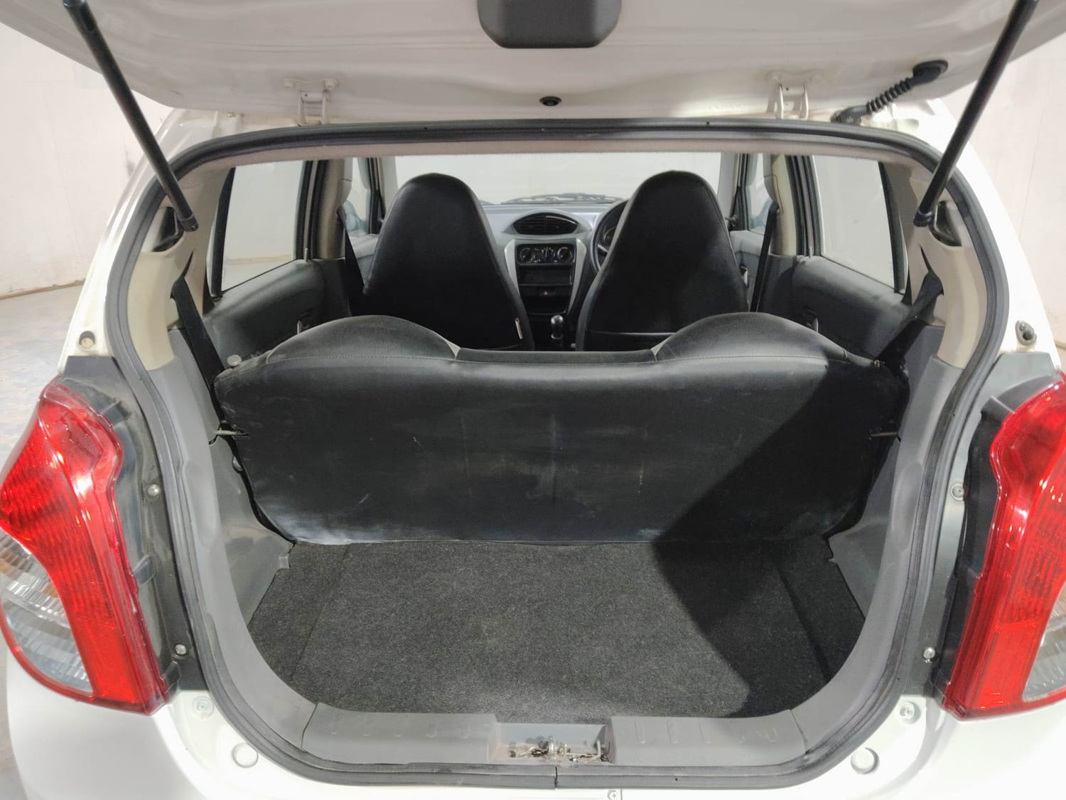 Alto 800 image 25 Alto 800 image 25