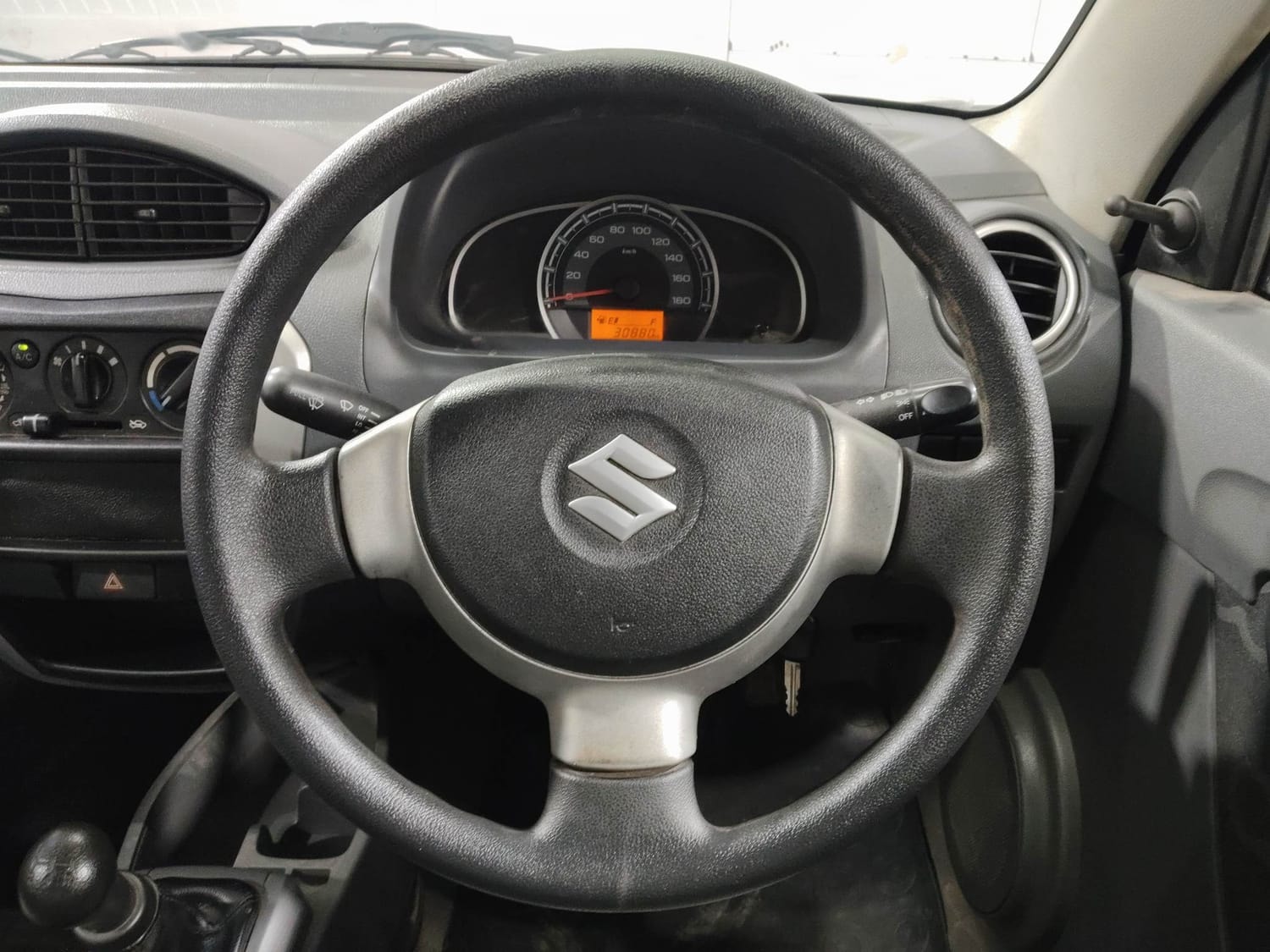 Alto 800 image 14 Alto 800 image 14