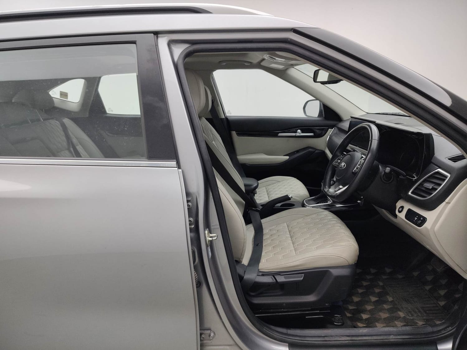 Seltos image 17 Seltos image 17