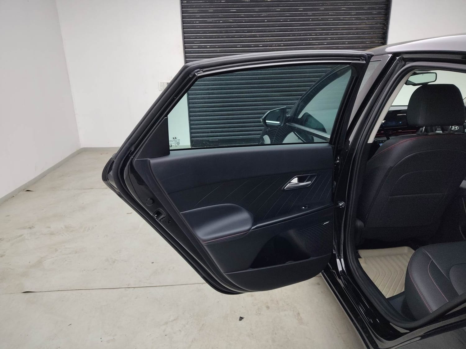 Verna image 22 Verna image 22