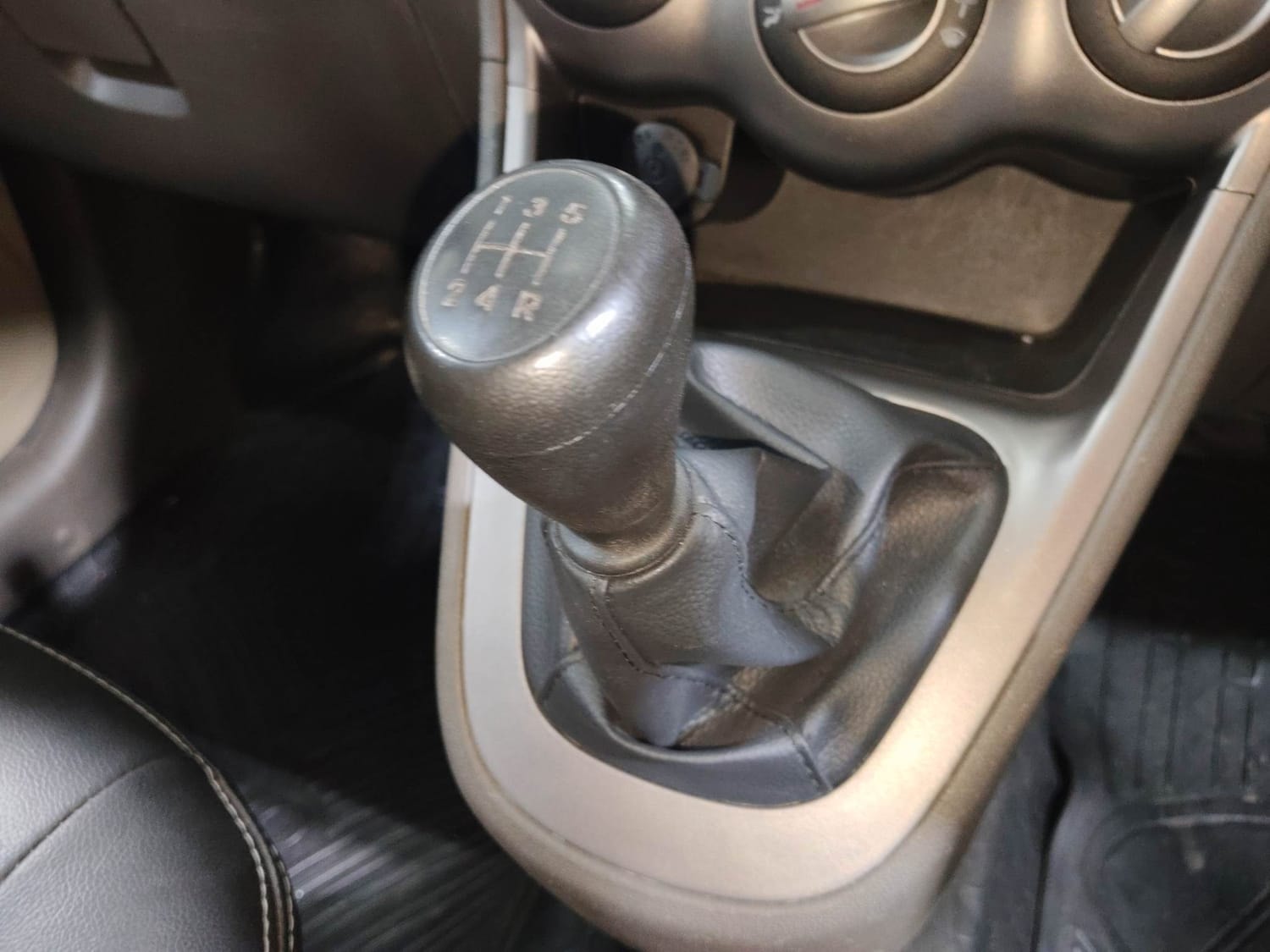 Used 2013 Hyundai i10 Used 2013 Hyundai i10