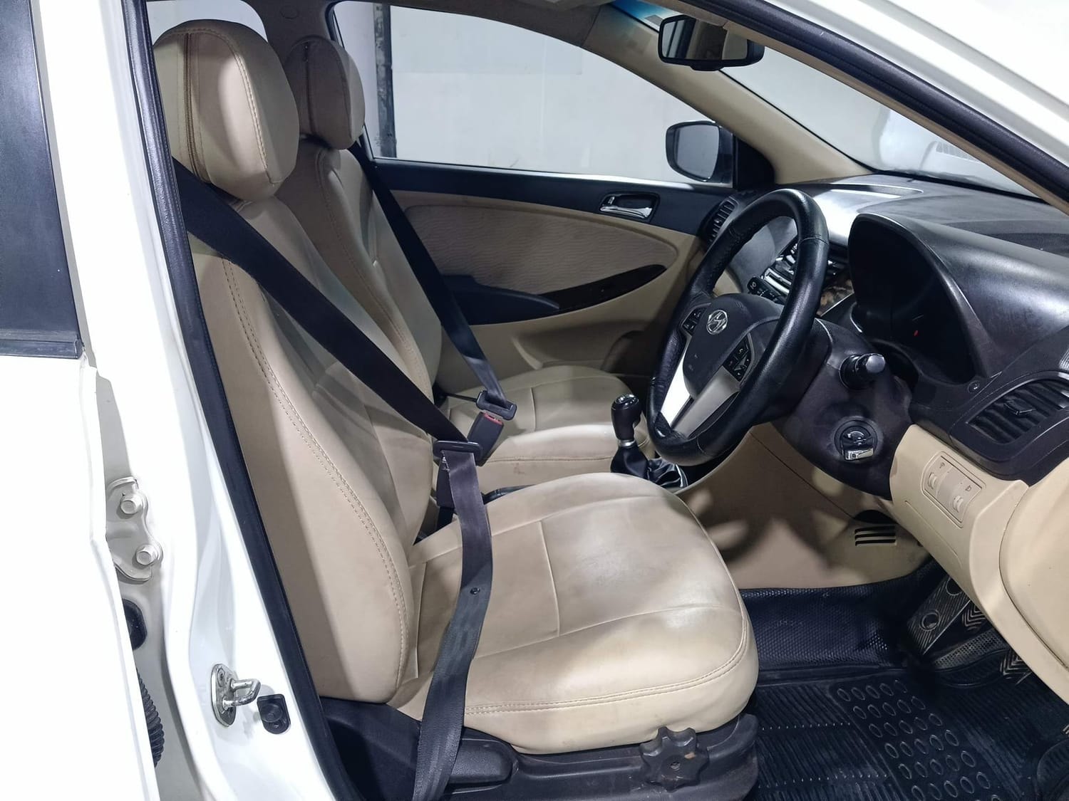 Used 2013 Hyundai Fluidic Verna Used 2013 Hyundai Fluidic Verna