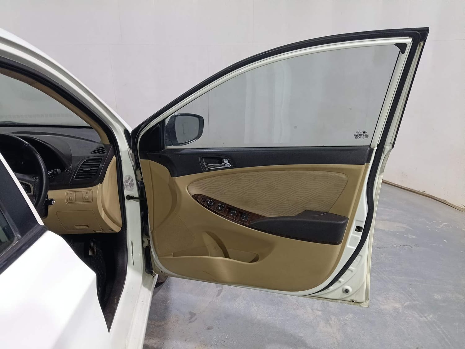 Used 2013 Hyundai Fluidic Verna Used 2013 Hyundai Fluidic Verna