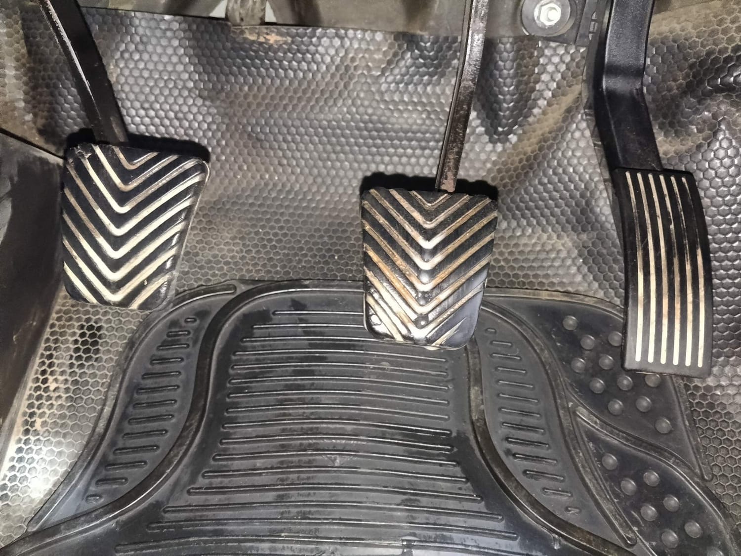 Used 2013 Hyundai Fluidic Verna Used 2013 Hyundai Fluidic Verna