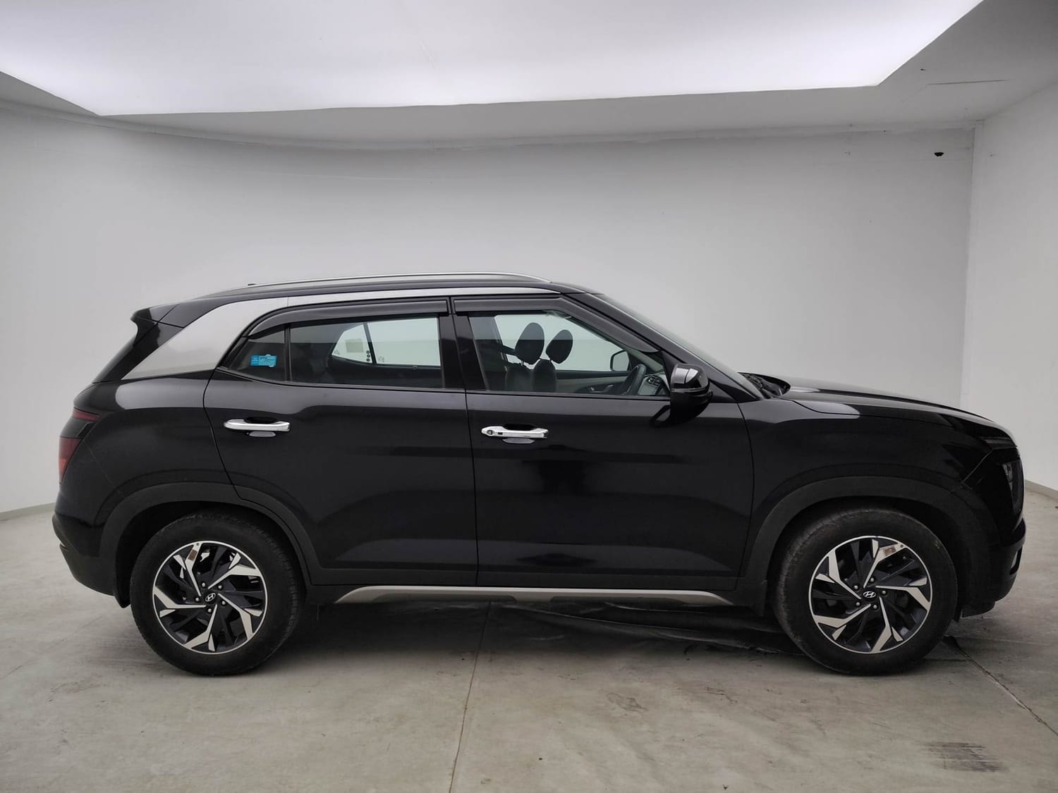 Creta image 6 Creta image 6