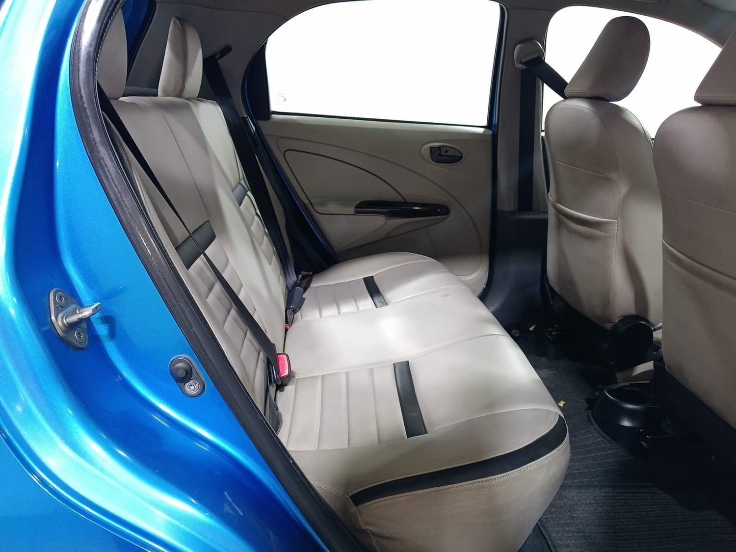 Etios Liva image 18 Etios Liva image 18