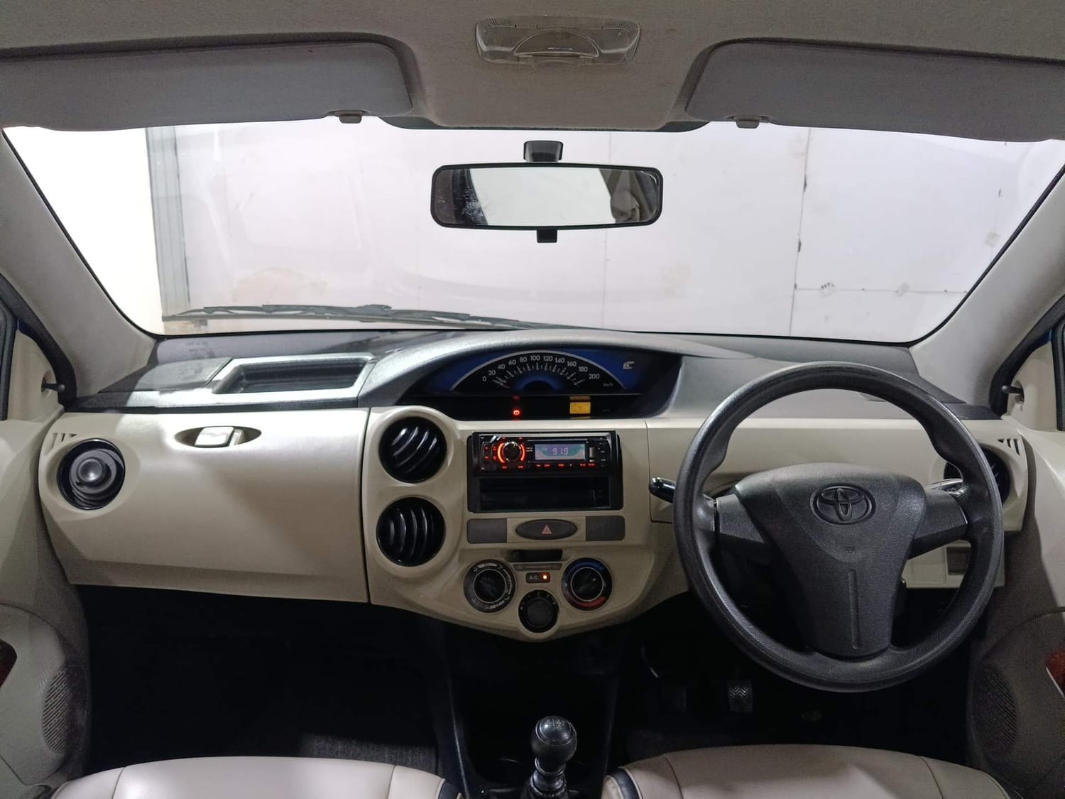 Etios Liva image 12 Etios Liva image 12