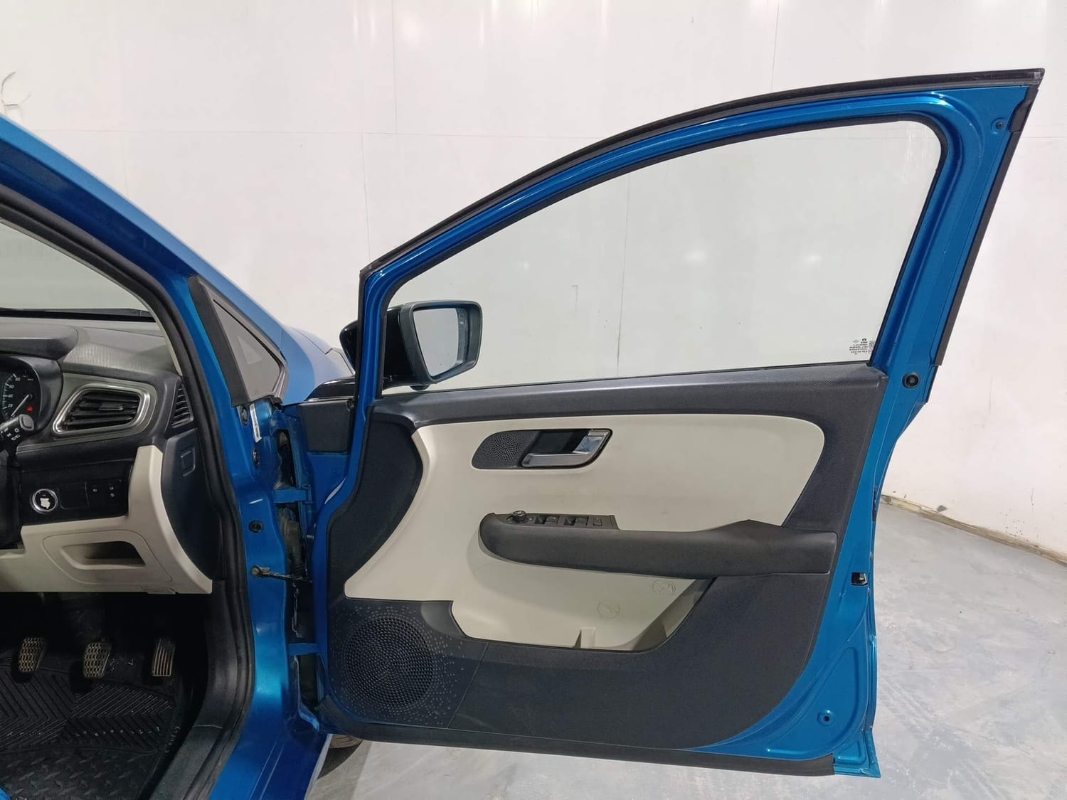 Used 2021 Tata Altroz Used 2021 Tata Altroz