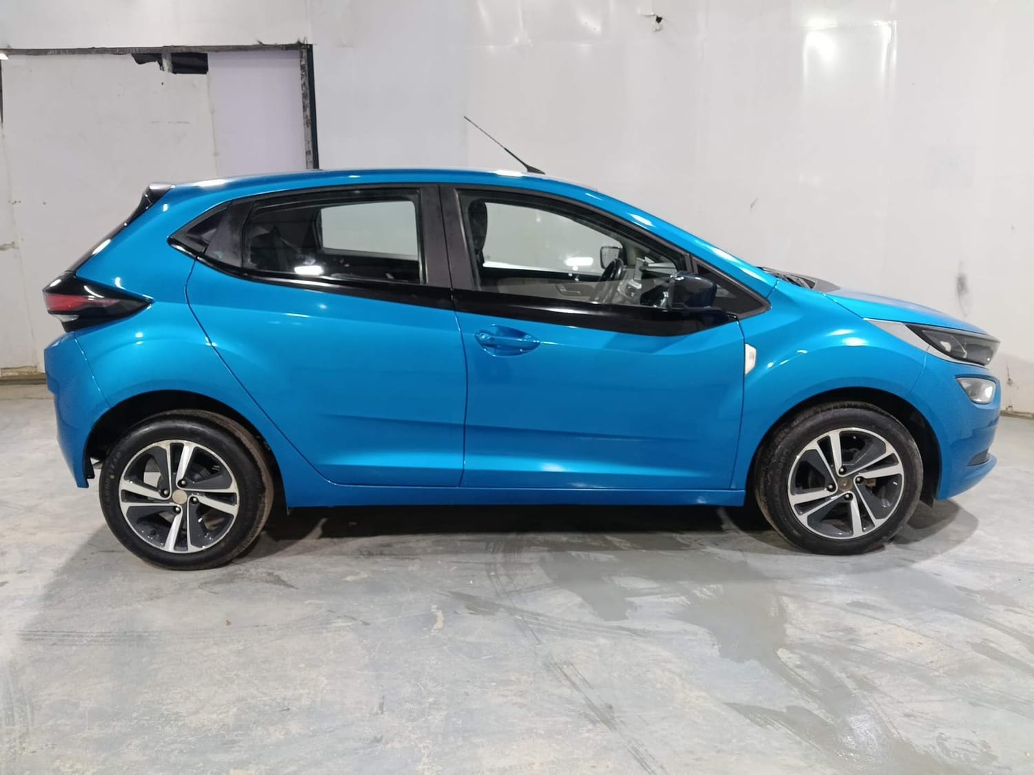 Used 2021 Tata Altroz Used 2021 Tata Altroz