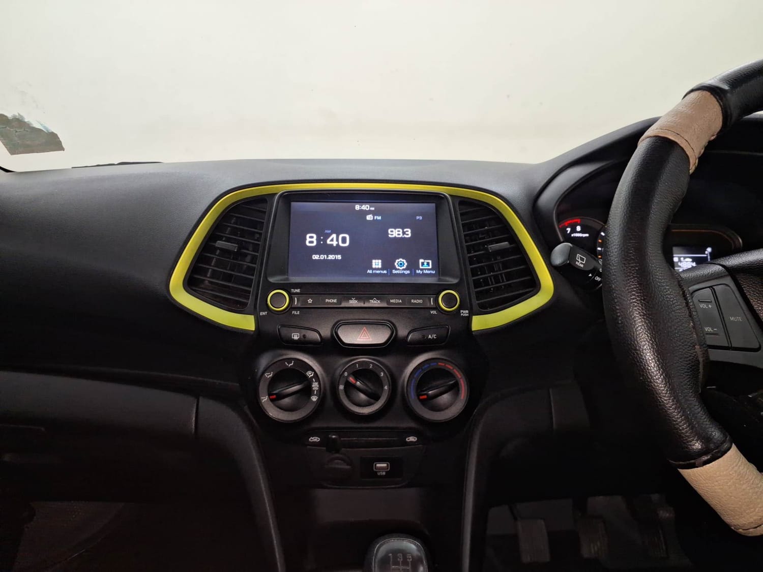 Santro image 13 Santro image 13