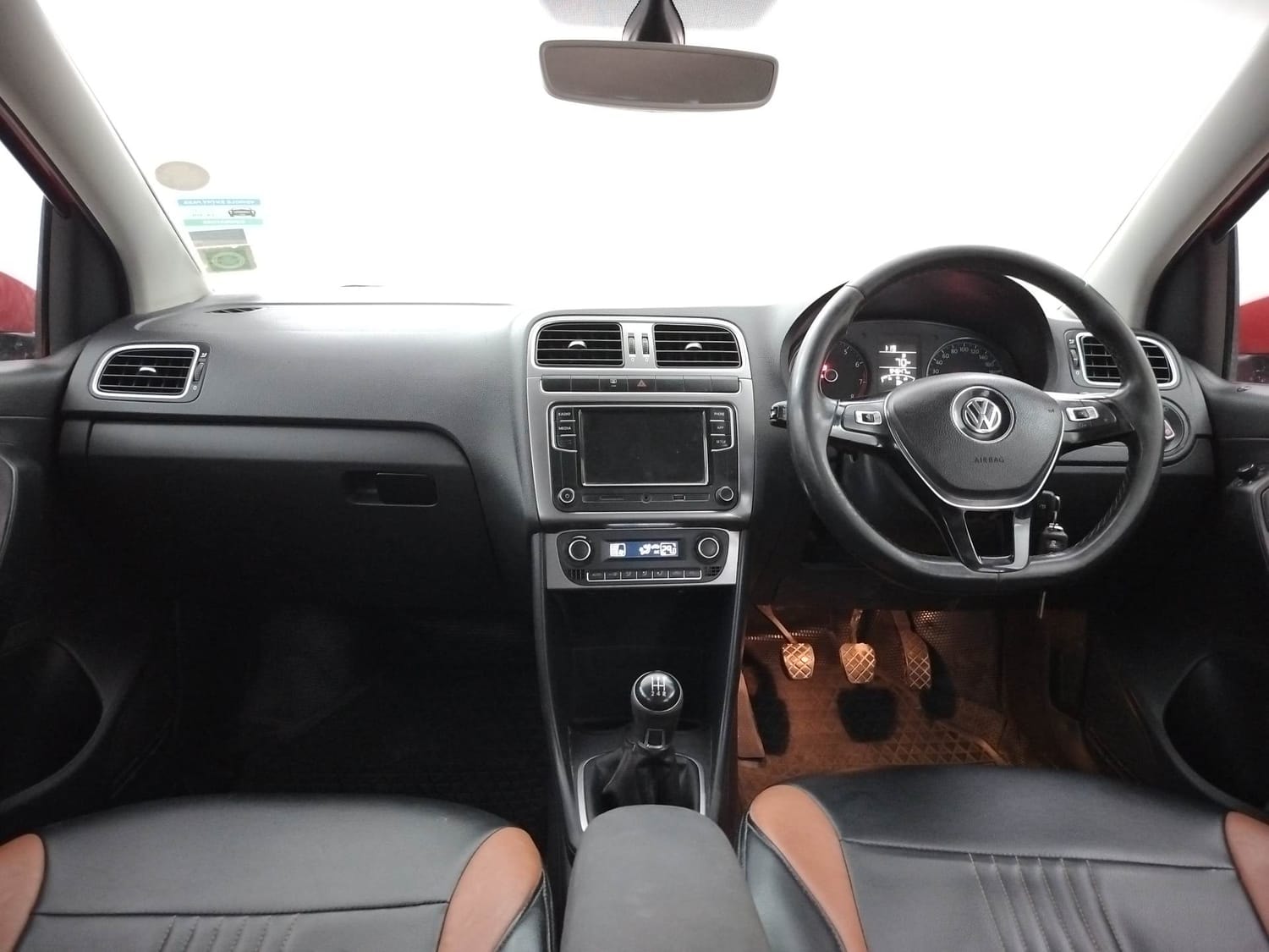 Polo image 12 Polo image 12