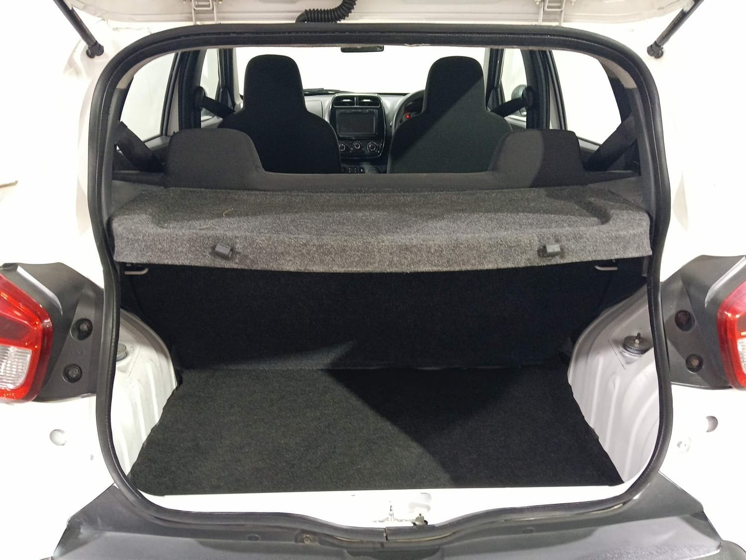 Kwid image 25 Kwid image 25