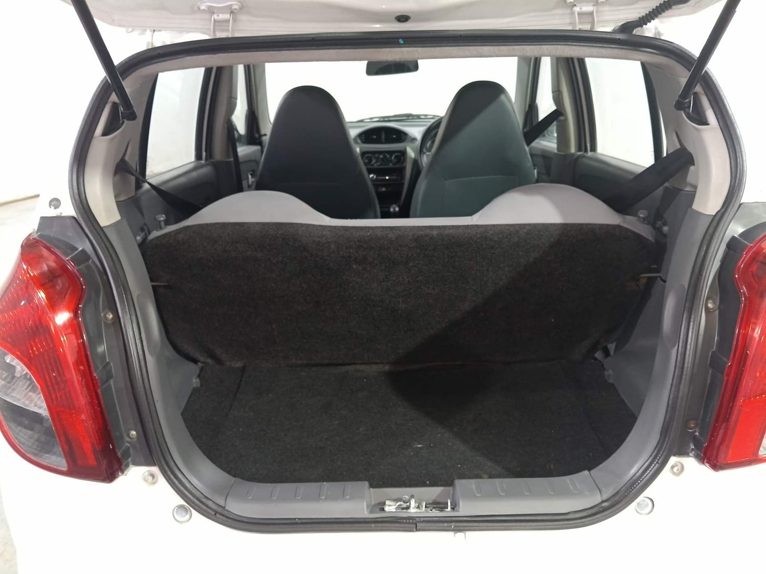 Alto 800 image 25 Alto 800 image 25