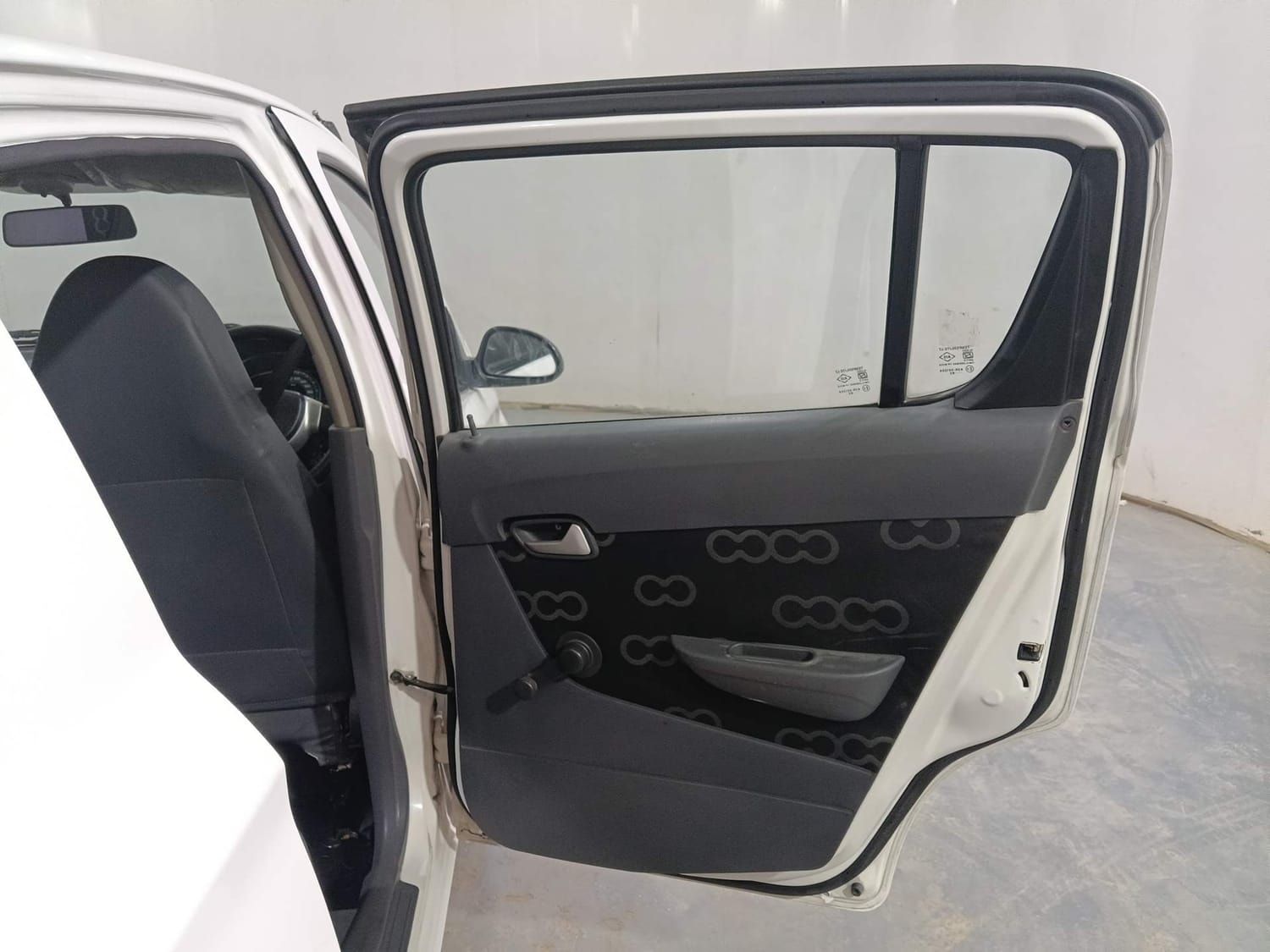 Alto 800 image 20 Alto 800 image 20