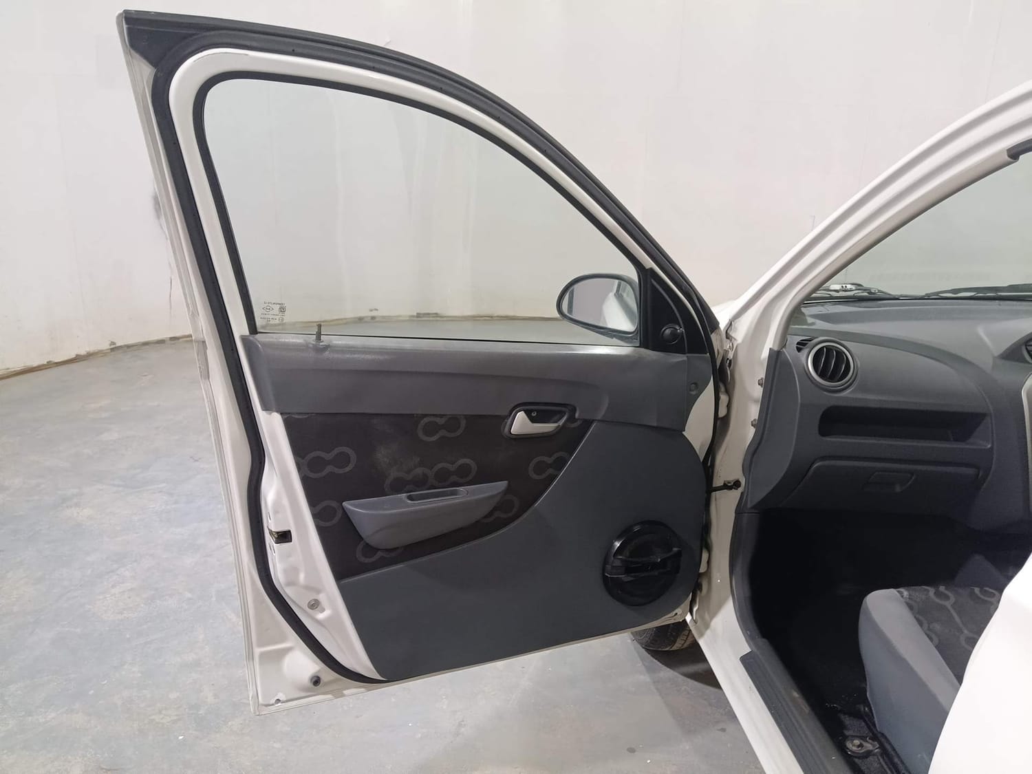 Alto 800 image 21 Alto 800 image 21