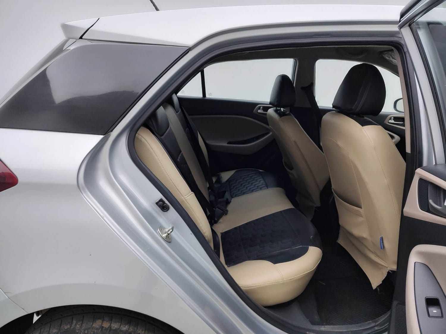 Elite i20 image 18 Elite i20 image 18