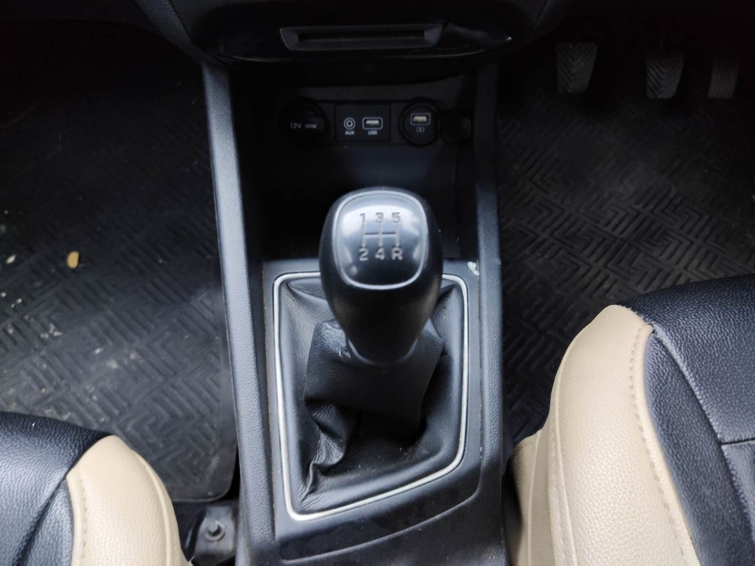 Elite i20 image 16 Elite i20 image 16