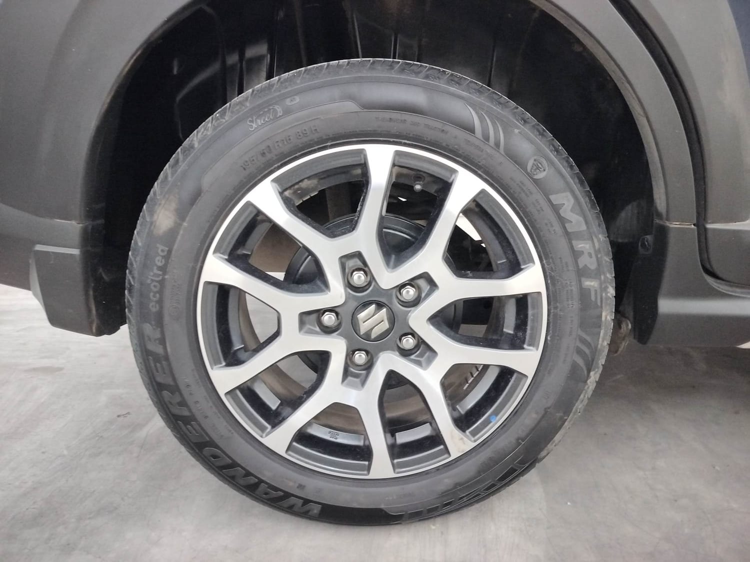 XL6 image 33 XL6 image 33