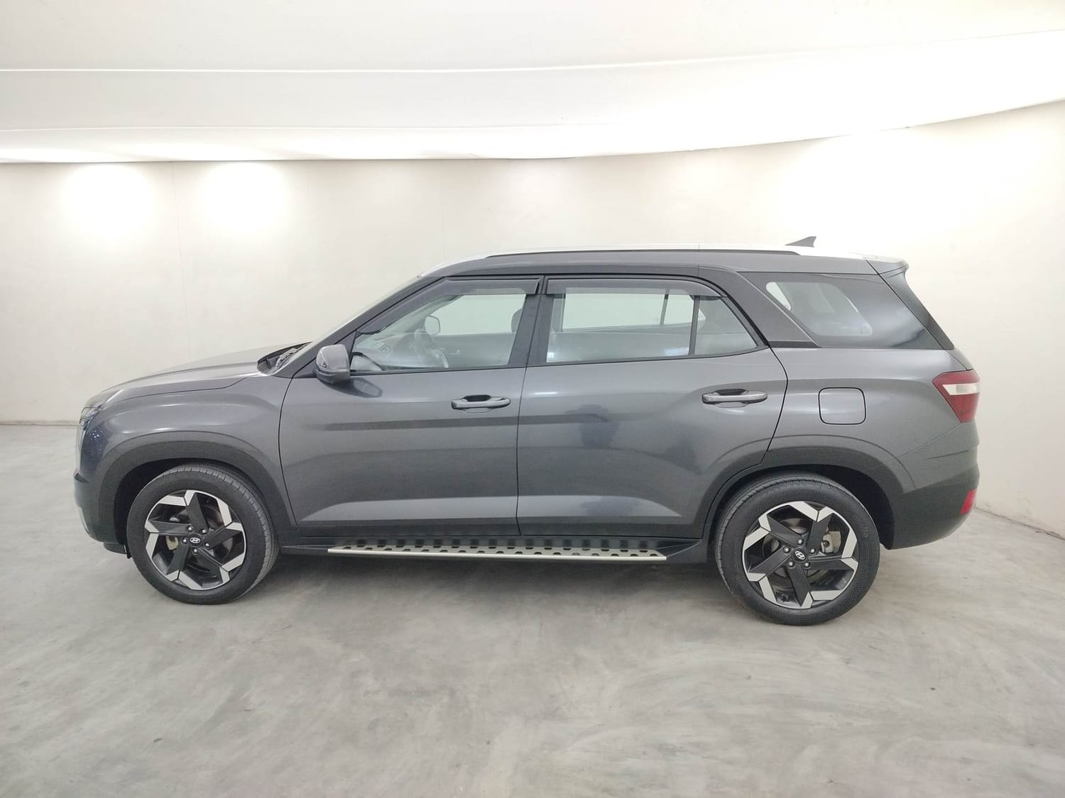 Alcazar image 2 Alcazar image 2