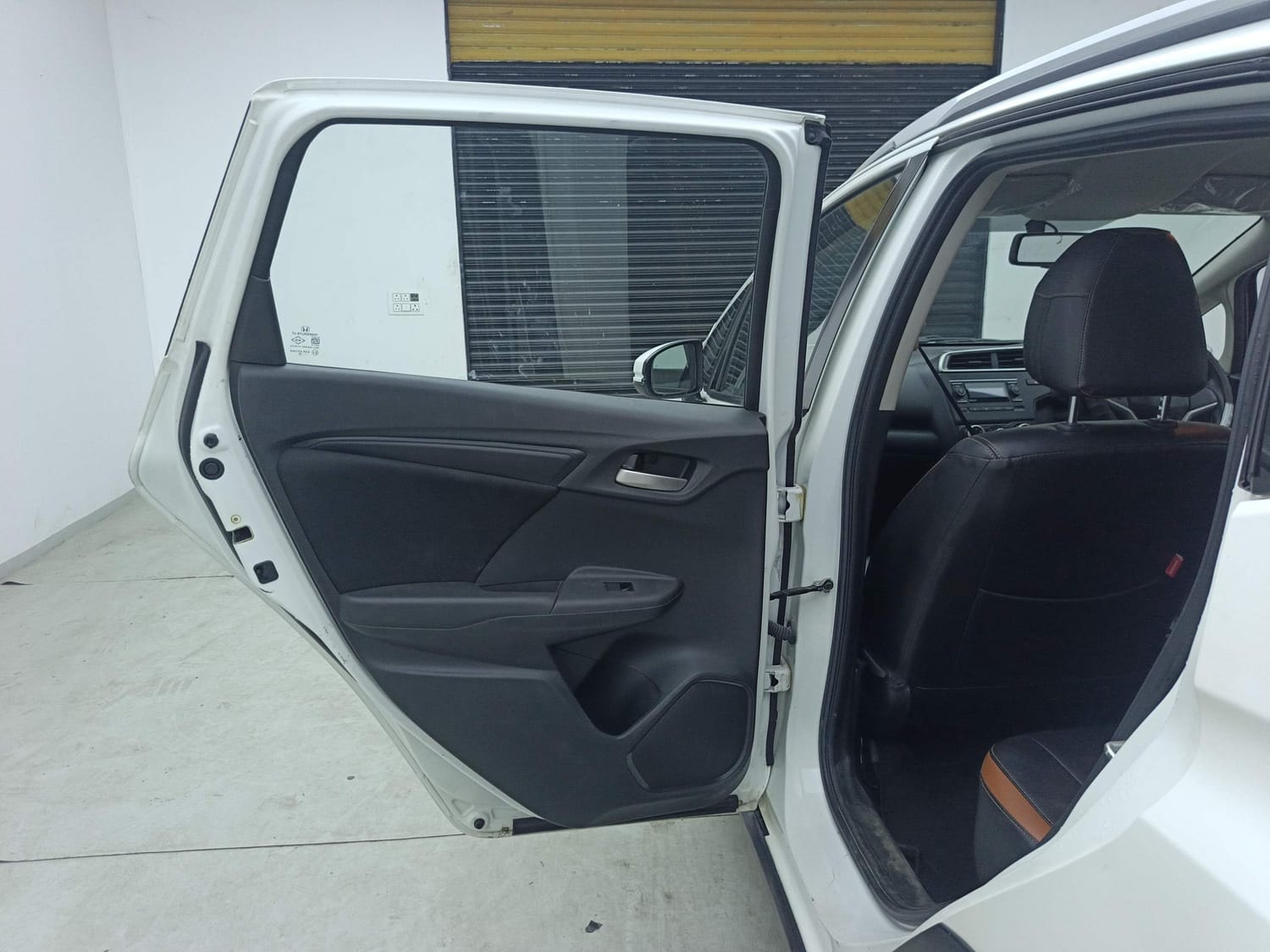 WR-V image 22 WR-V image 22