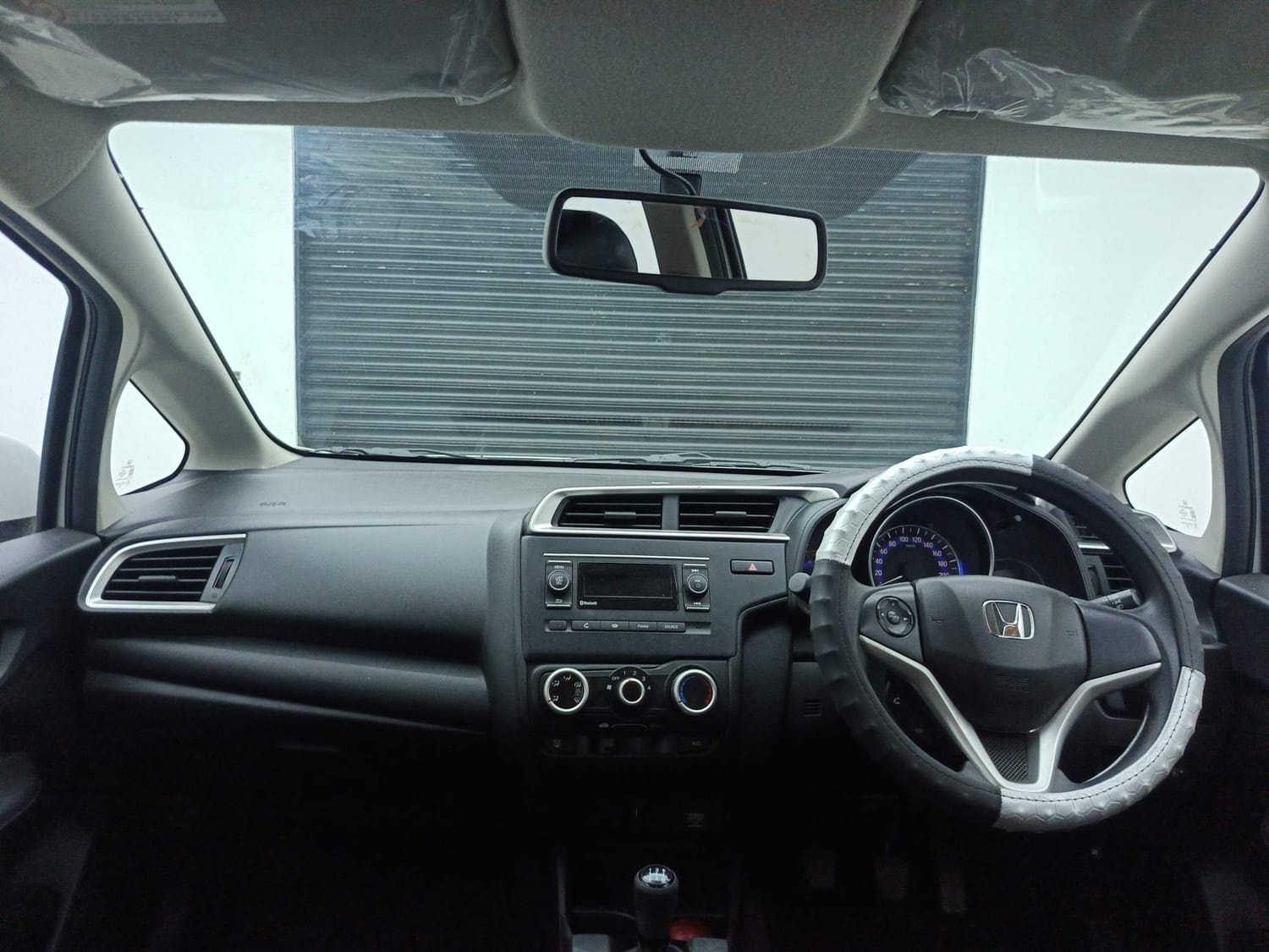 WR-V image 12 WR-V image 12