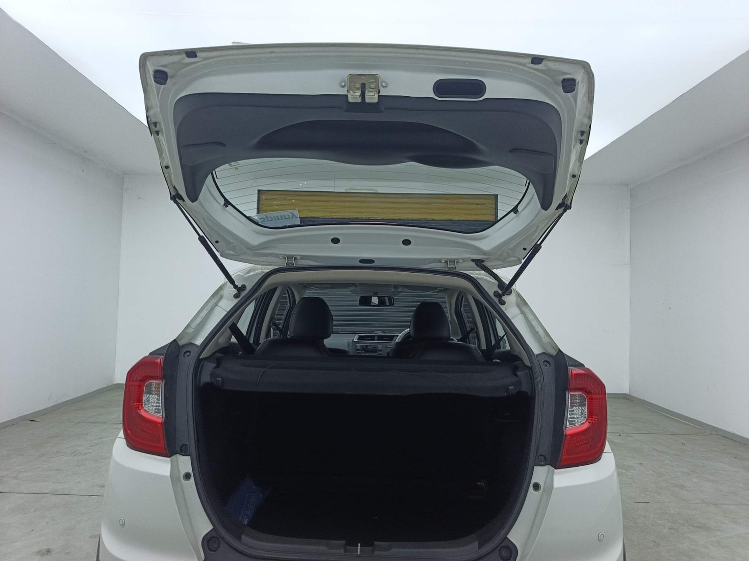 WR-V image 24 WR-V image 24