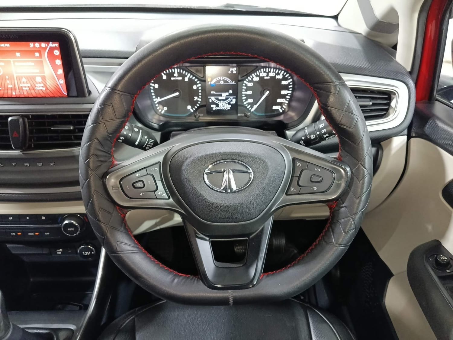 Altroz image 14 Altroz image 14