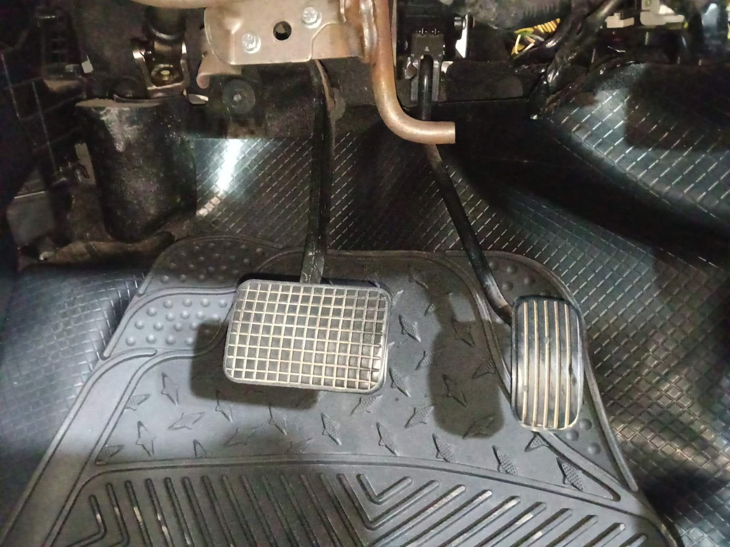 Tigor image 26 Tigor image 26