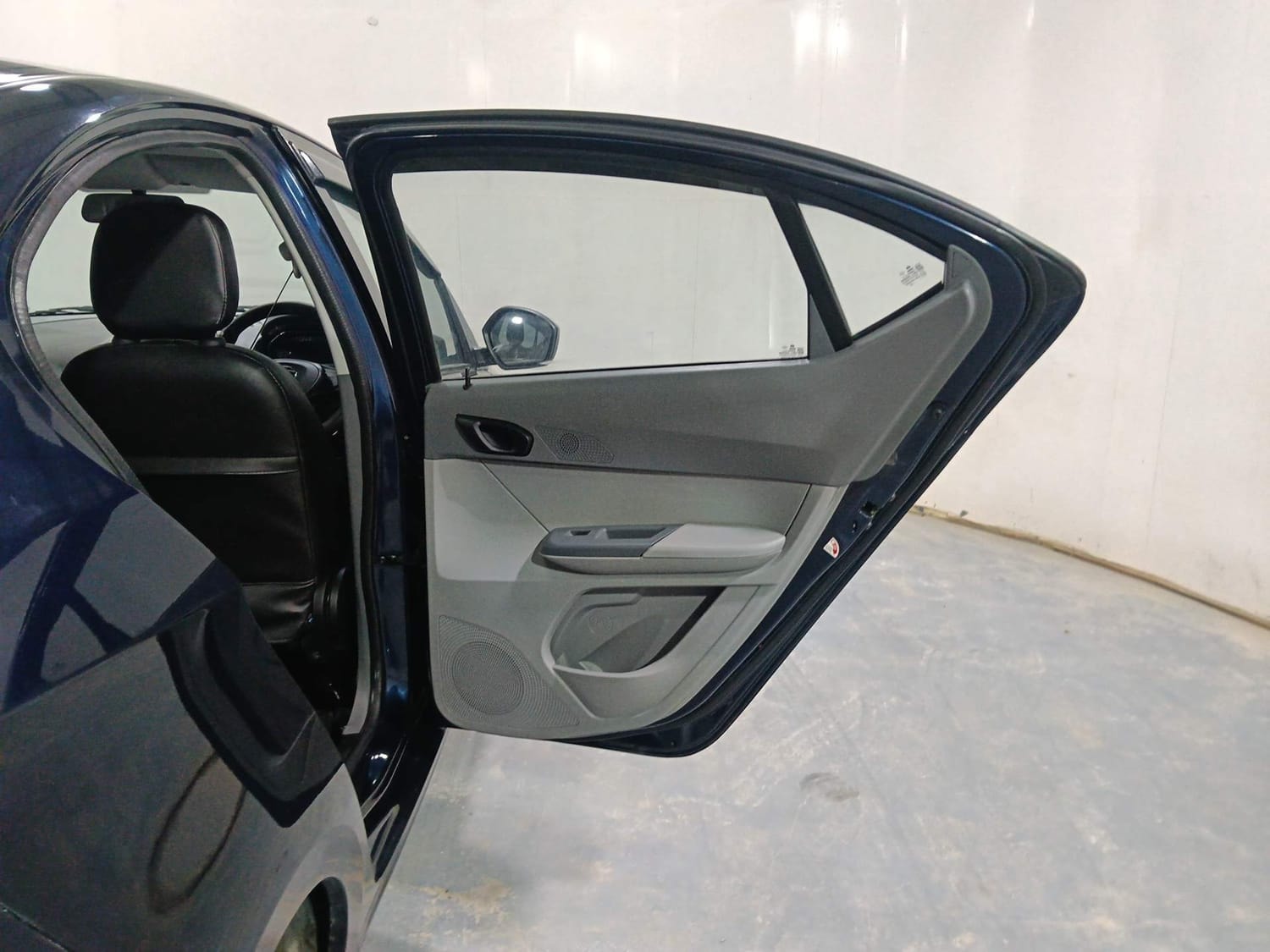 Tigor image 20 Tigor image 20