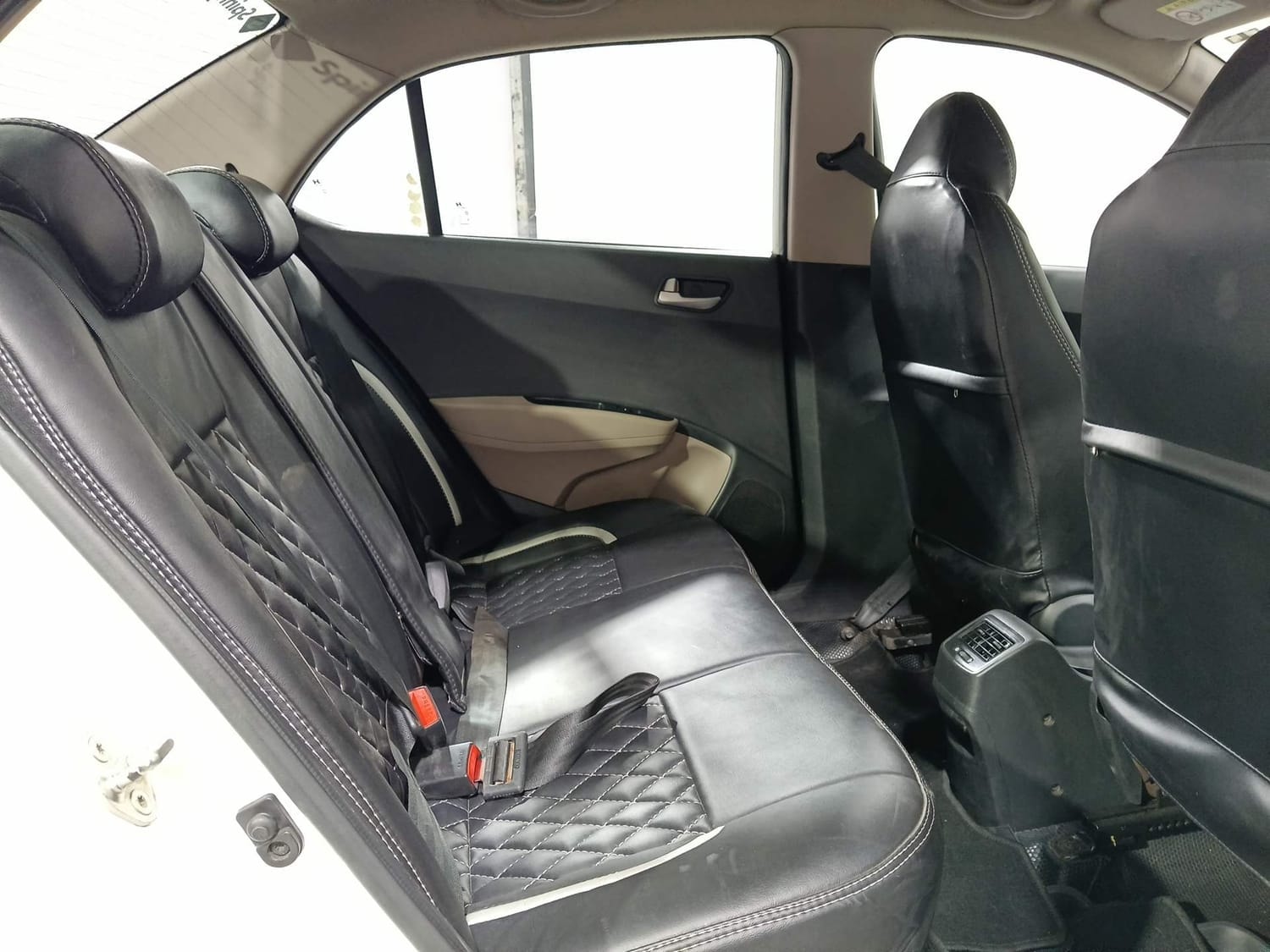 Xcent image 18 Xcent image 18