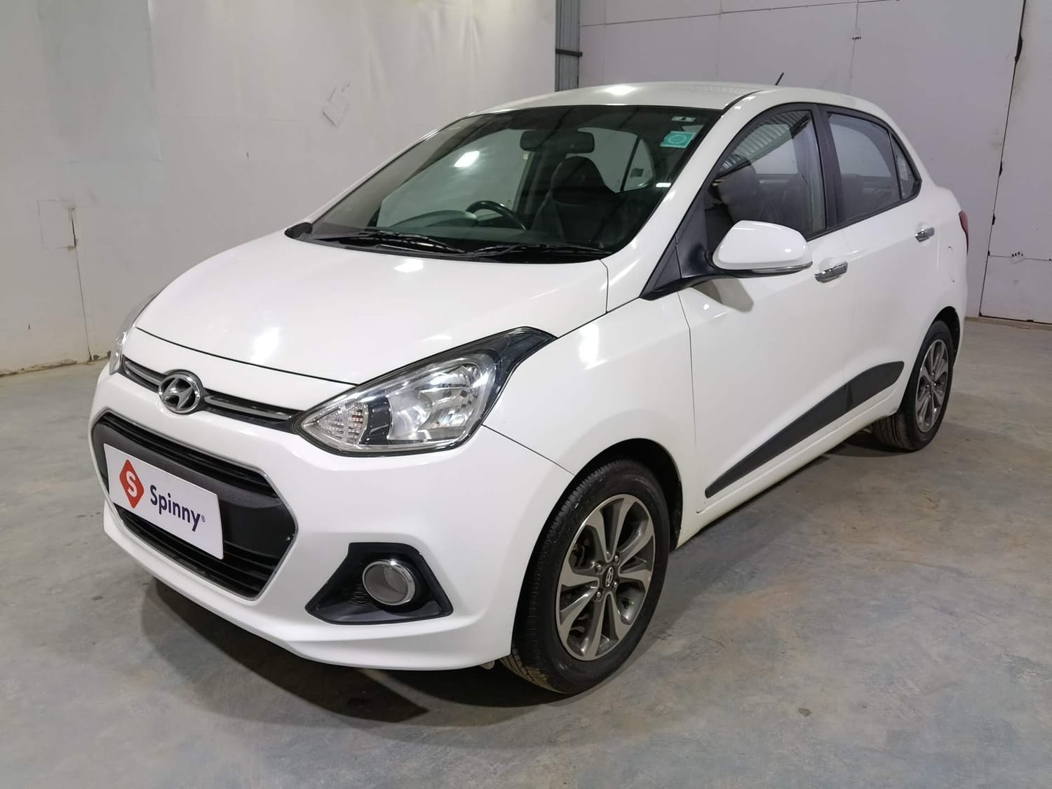 Xcent image 1 Xcent image 1